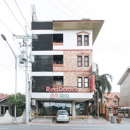 Reddoorz Plus At Mm Hotel Las Pinas Former Reddoorz Plus Near Bamboo Organ Exterior foto