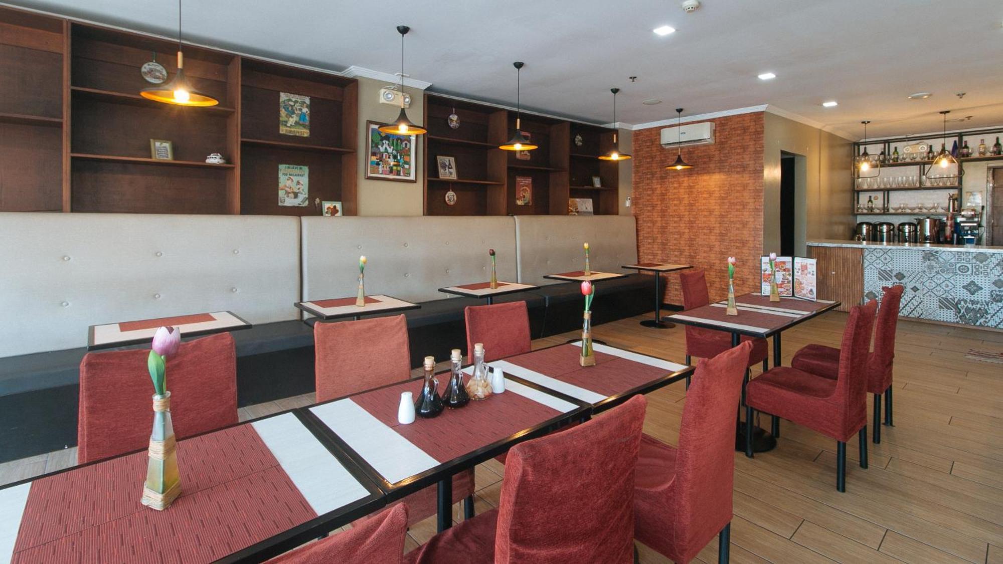 Reddoorz Plus At Mm Hotel Las Pinas Former Reddoorz Plus Near Bamboo Organ Exterior foto
