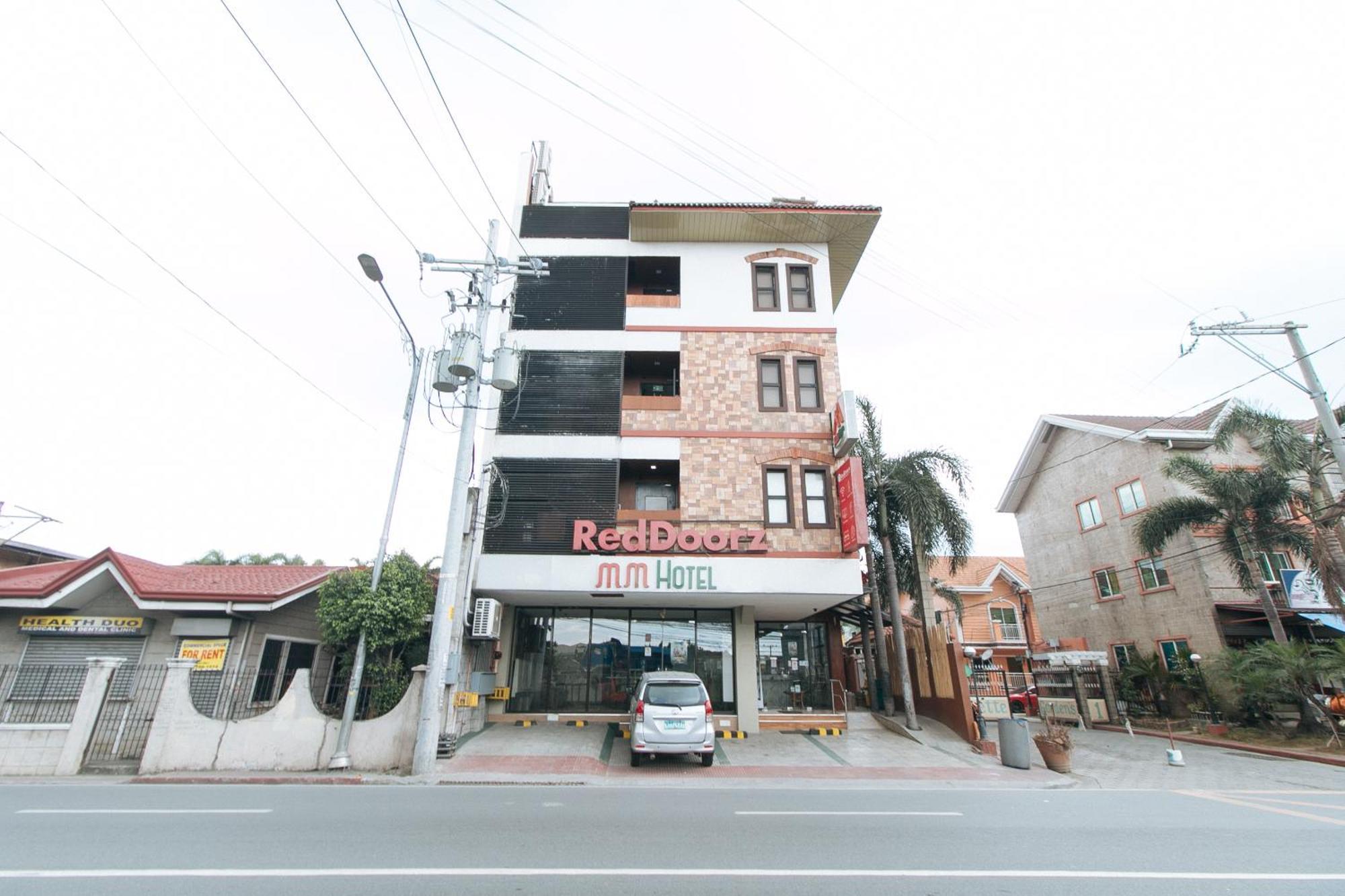 Reddoorz Plus At Mm Hotel Las Pinas Former Reddoorz Plus Near Bamboo Organ Exterior foto